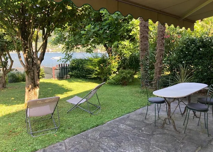 Orta Cottage Sulla Riva Del Lago